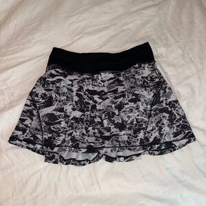 Lululemon Tall Tennis Skirt. Size 2